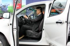 江淮T6 2015款 新锐型 2.8T柴油 短轴双排皮卡