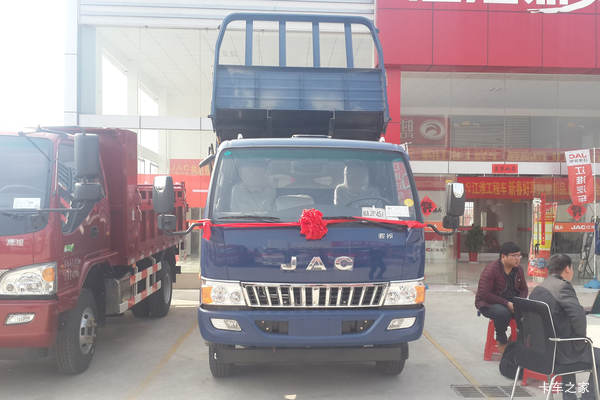 江淮 骏铃G系 年度车型运输型 156马力 4X2 4.15米自卸车(HFC3046P91K2C9V)