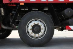 陕汽重卡 德龙新M3000 轻量化版 300马力 8X4 9.5米栏板载货车(SX1316GN456)