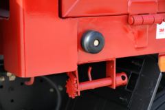 陕汽重卡 德龙新M3000 轻量化版 300马力 8X4 9.5米栏板载货车(SX1316GN456)