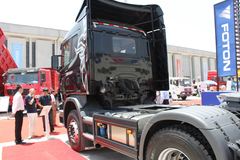斯堪尼亚 G系列重卡 380马力 6X4 牵引车