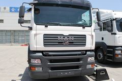 曼(MAN) TGA系列重卡 390马力 6X2 牵引车(型号:33.390)