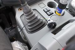 福田 欧曼ETX 9系重卡 290马力 6X2 牵引车(BJ4251SNFJB-S3)