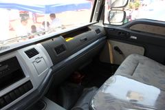 福田 欧曼ETX 9系重卡 290马力 6X2 牵引车(BJ4251SNFJB-S3)