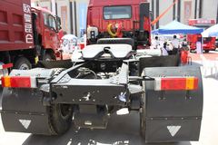 福田 欧曼ETX 9系重卡 290马力 6X2 牵引车(BJ4251SNFJB-S3)