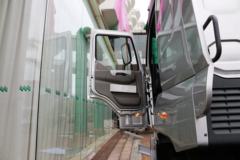 东风柳汽 乘龙M7重卡 高速版 460马力 6X4牵引车(潍柴)(LZ4251QDCA)