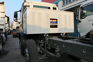 й HOWO T5Gϵؿ 290 8X4 LNGж(ZZ3317M386GE1L)ͼƬ