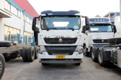 中国重汽 HOWO T5G系重卡 290马力 8X4 LNG自卸车底盘(ZZ3317M386GE1L)
