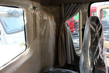 �й����� HOWO T5Gϵ�ؿ� 290���� 8X4 LNG��ж������(ZZ3317M386GE1L)ͼƬ