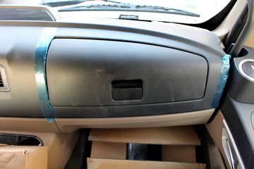 �й����� HOWO T5Gϵ�ؿ� 290���� 8X4 LNG��ж������(ZZ3317M386GE1L)ͼƬ