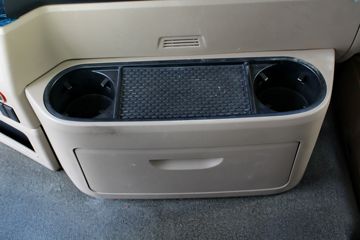 �й����� HOWO T5Gϵ�ؿ� 290���� 8X4 LNG��ж������(ZZ3317M386GE1L)ͼƬ