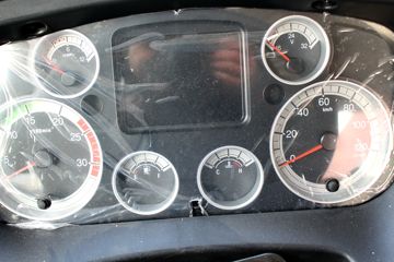 �й����� HOWO T5Gϵ�ؿ� 290���� 8X4 LNG��ж������(ZZ3317M386GE1L)ͼƬ