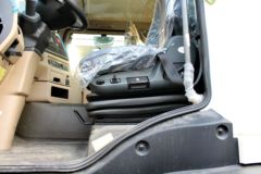 中国重汽 HOWO T5G系重卡 290马力 8X4 LNG自卸车底盘(ZZ3317M386GE1L)