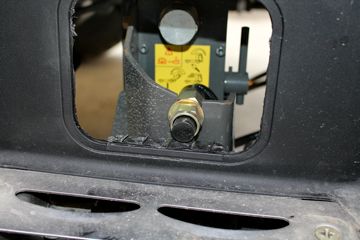 �й����� HOWO T5Gϵ�ؿ� 290���� 8X4 LNG��ж������(ZZ3317M386GE1L)ͼƬ