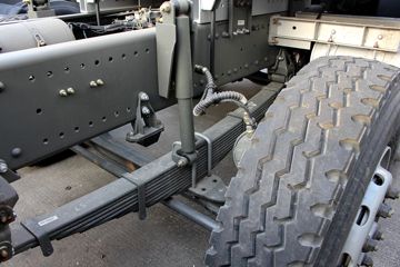 �й����� HOWO T5Gϵ�ؿ� 290���� 8X4 LNG��ж������(ZZ3317M386GE1L)ͼƬ