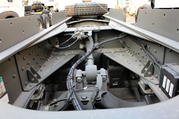 �й����� HOWO T5Gϵ�ؿ� 290���� 8X4 LNG��ж������(ZZ3317M386GE1L)ͼƬ