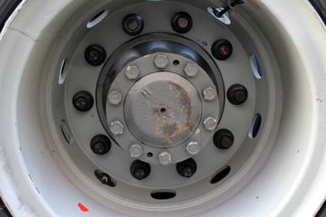 �й����� HOWO T5Gϵ�ؿ� 290���� 8X4 LNG��ж������(ZZ3317M386GE1L)ͼƬ