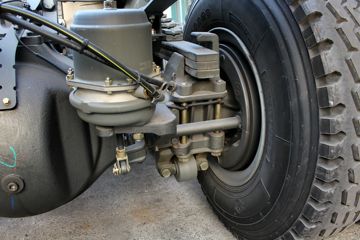 �й����� HOWO T5Gϵ�ؿ� 290���� 8X4 LNG��ж������(ZZ3317M386GE1L)ͼƬ