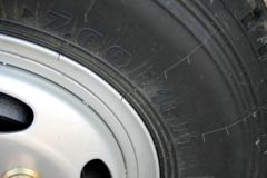 时代汽车 康瑞H2 110马力 4.1米单排栏板轻卡(BJ1043V9JEA-L3)