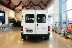 江铃汽车 经典全顺 2016款 109马力 封闭厢式货车(短轴)