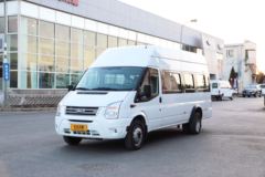 江铃汽车 新世代全顺 2016款 标准型 136马力 封闭厢式货车(JX6651T-N5)