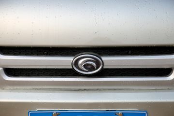 ʱ ԦV1 1.8L 68  Ű΢(BJ1030V5PA4-X2)ͼƬ