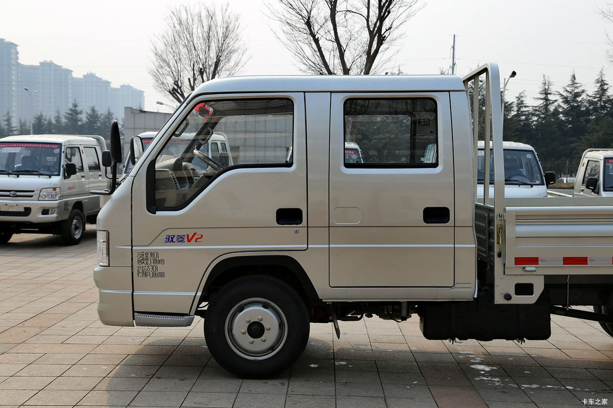 ʱ ԦV2 1.8L 68  ˫΢(BJ1032V4AA4-V3)                                                