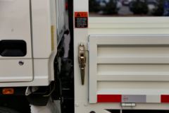 福田瑞沃 骁运7 82马力 4X2 3.67米自卸车(BJ3033D3PB5-1)