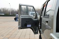 福田时代 驭菱V1 1.8L 68马力 柴油 双排栏板微卡(全柴)(BJ1030V5AA4-X3)