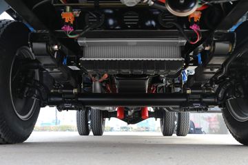 �������� ����7 88���� 4X2 3.27����ж��ͼƬ