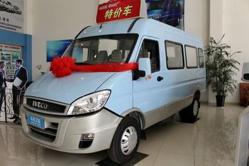 南京依维柯 得意 2014款 136马力 封闭厢式货车