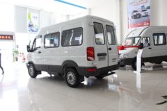 南京依维柯 得意 A32 129马力 商务车 南京依维柯 得意 A32 129马力 商务车