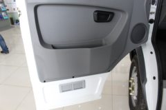 南京依维柯 得意 A35 129马力 封闭厢式货车