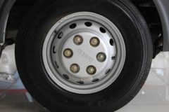 南京依维柯 得意 A37 136马力 封闭厢式货车