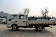 时代汽车 小卡之星3 82马力 4X2 2.7米双排栏板微卡(BJ1046V9AB4-X1)