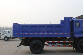 金刚&nbsp;自卸车上装                                                图片