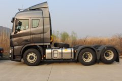 联合卡车 U460重卡 460马力 6X2R牵引车(SQR4251D6ZT2-4)