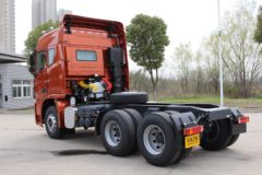 联合卡车 U460重卡 460马力 6X4牵引车(单减桥)(SQR4251D6ZT4-6)