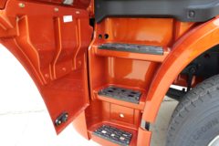 联合卡车 U460重卡 460马力 6X4牵引车(单减桥)(SQR4251D6ZT4-6)