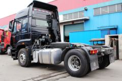中国重汽 豪瀚J5G重卡 310马力 4X2牵引车(ZZ4185N3613D1H)(12R22.5)