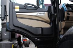 中国重汽 豪瀚J5G重卡 310马力 4X2牵引车(ZZ4185N3613D1H)(12R22.5)