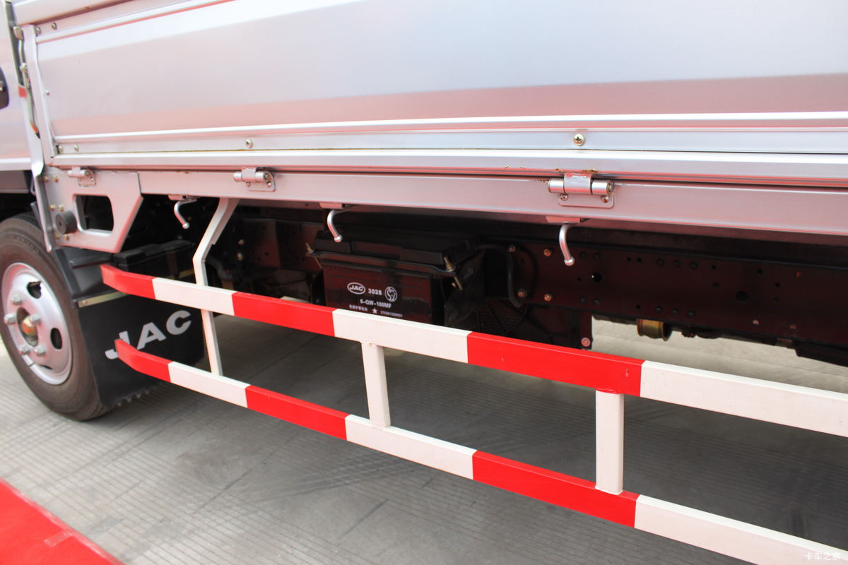 ���� ˧��II 109���� 4.2�׵��������Ῠ��װ                                                