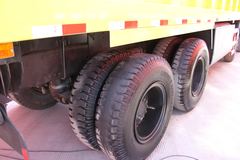 江铃重汽 远威重卡 280马力 8X4 7.4米自卸车(SXQ3310G5N)