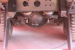江铃重汽 远威重卡 280马力 8X4 7.4米自卸车(SXQ3310G5N)