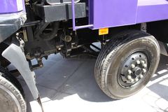 江铃重汽 远威中卡 220马力 6X2 6米自卸车(SXQ3232G)