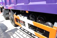 江铃重汽 远威中卡 220马力 6X2 6米自卸车(SXQ3232G)