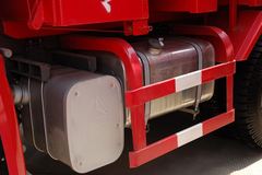 中国重汽 HOWO重卡 266马力 6X4 4.8米自卸车(ZZ3257M2949B)