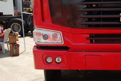 中国重汽 HOWO重卡 266马力 6X4 4.8米自卸车(ZZ3257M2949B)
