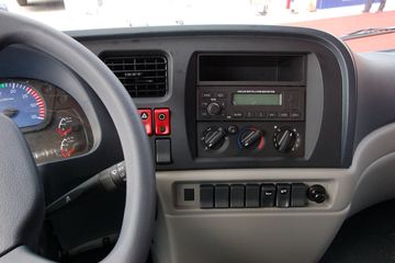 �������ó� ����п� 180���� 4X2 6.6���Ű������ػ��� ͼƬ