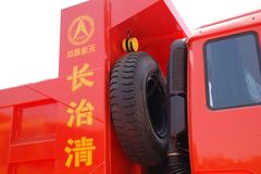 红岩 特霸重卡 266马力 6X4 5.6米自卸车(CQ3254SMG384)